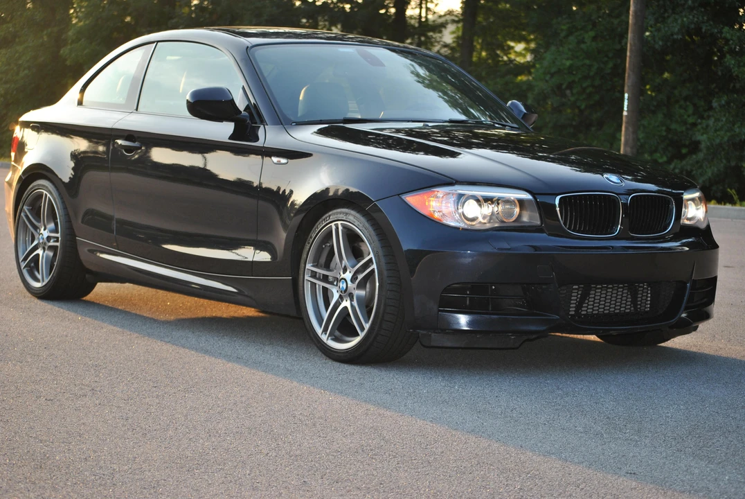 2013 BMW E82 135i & 135is - Image 27 of 28