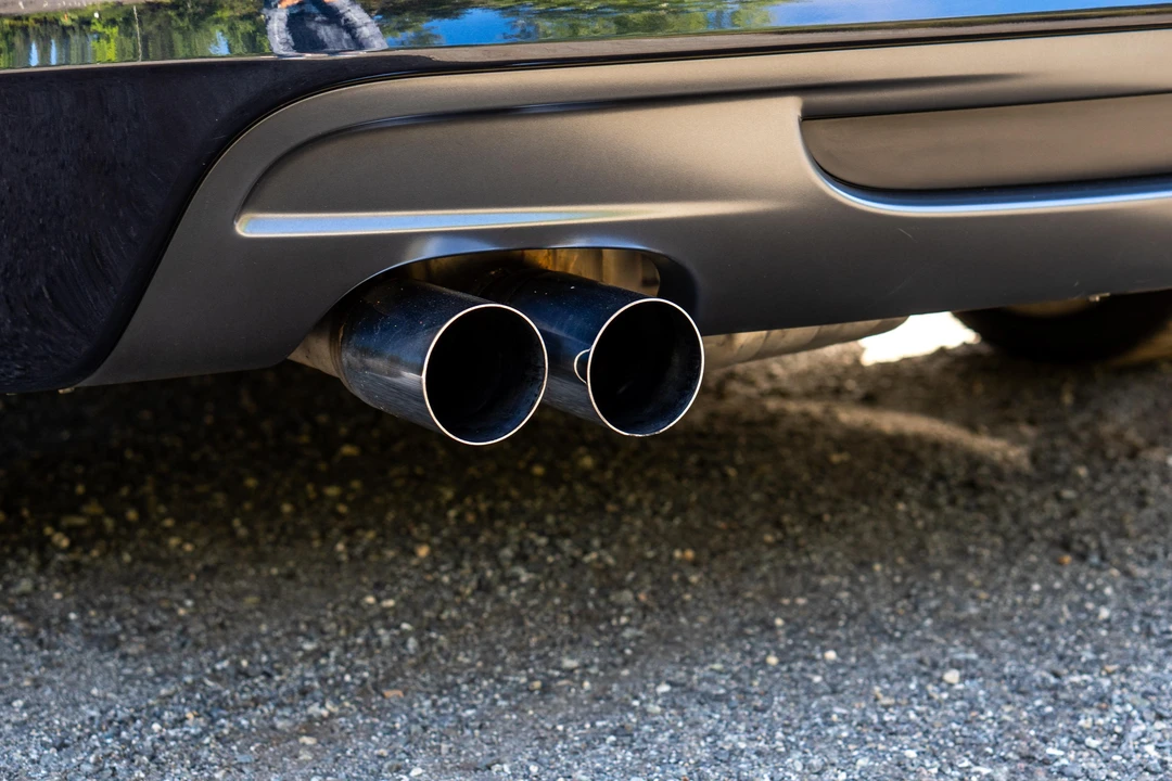2013 BMW E82 135i & 135is - Image 23 of 31