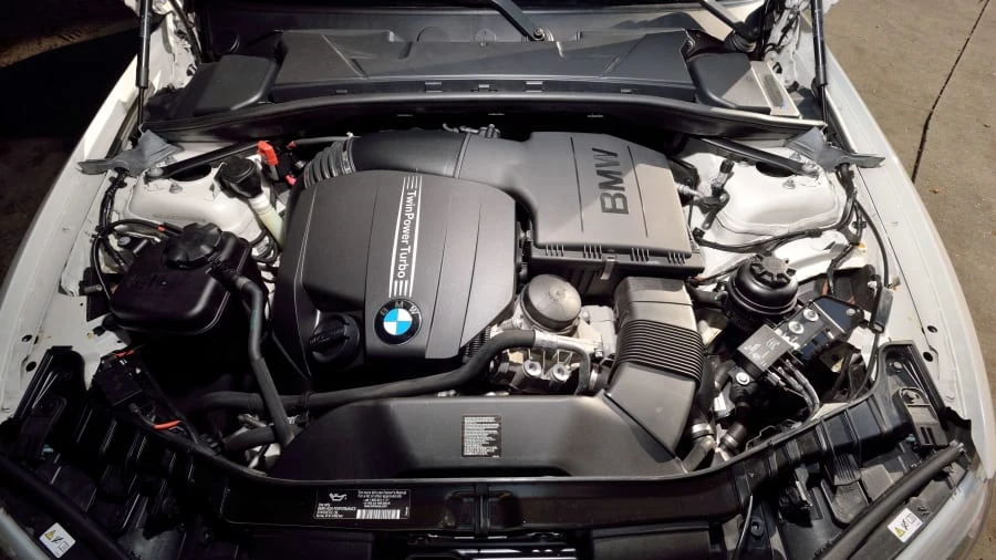 2013 BMW E82 135i & 135is - Image 17 of 20