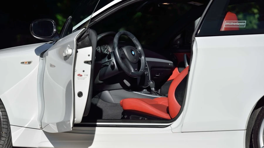 2013 BMW E82 135i & 135is - Image 18 of 20