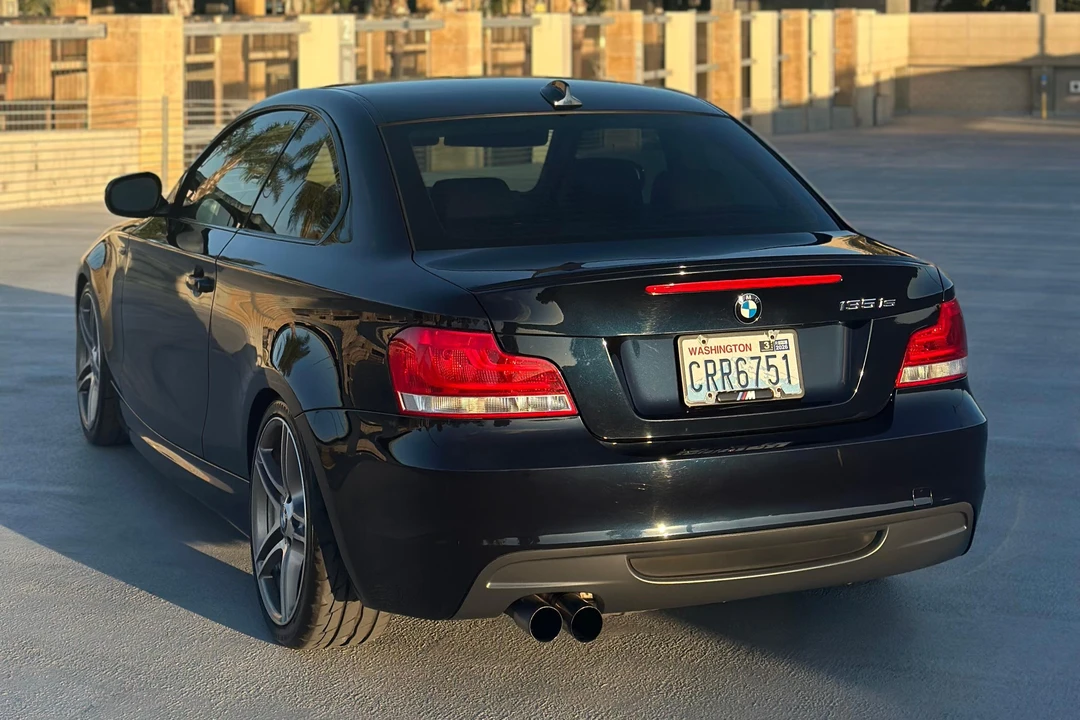 2013 BMW E82 135i & 135is - Image 10 of 31