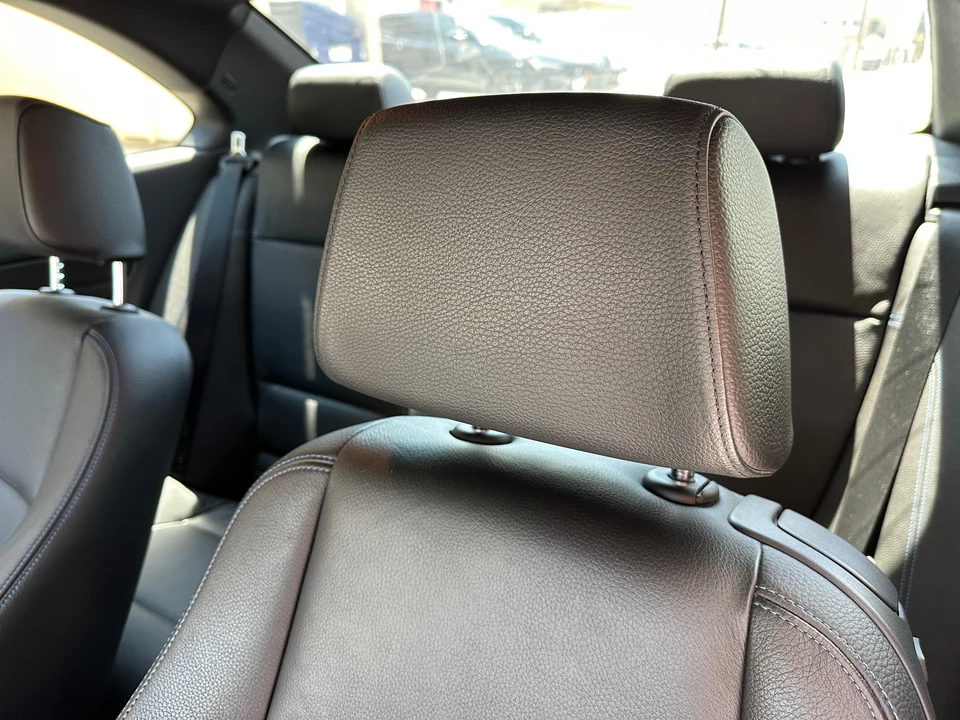 2013 BMW E82 135i & 135is - Image 25 of 31