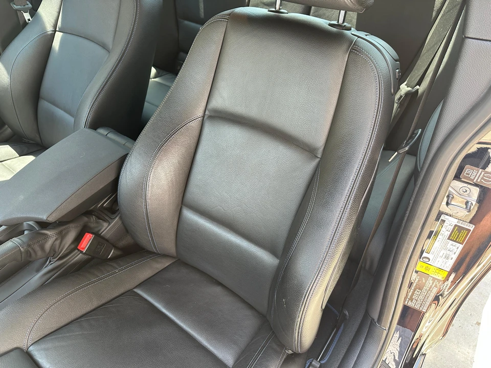 2013 BMW E82 135i & 135is - Image 26 of 31