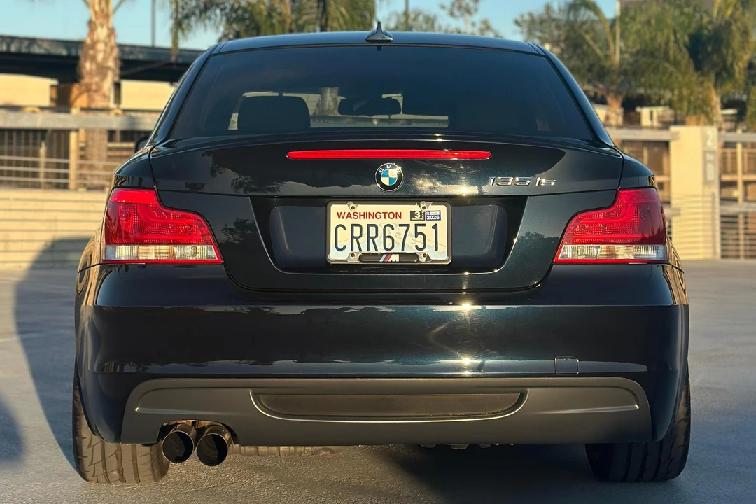 2013 BMW E82 135i & 135is - Image 5 of 31