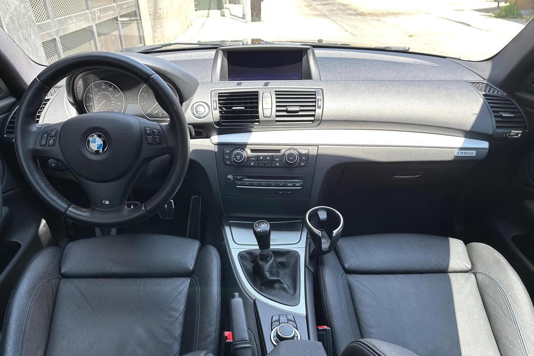 2013 BMW E82 135i & 135is - Image 21 of 31