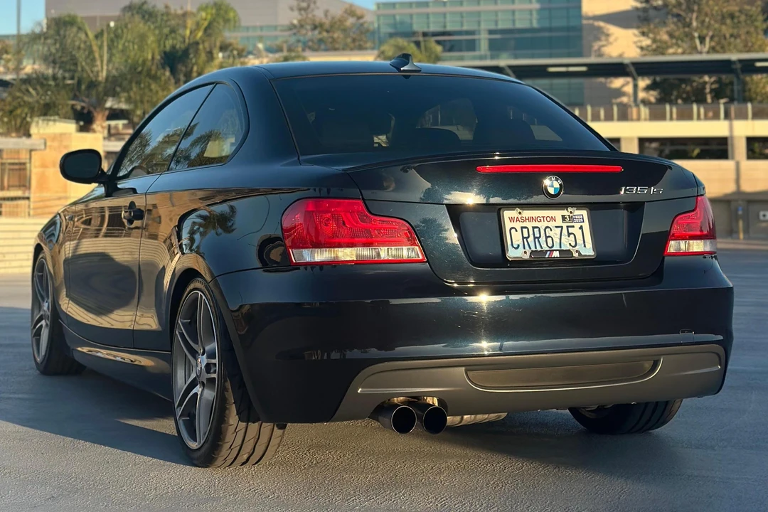 2013 BMW E82 135i & 135is - Image 11 of 31