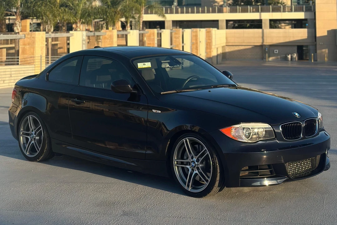 2013 BMW E82 135i & 135is - Image 14 of 31