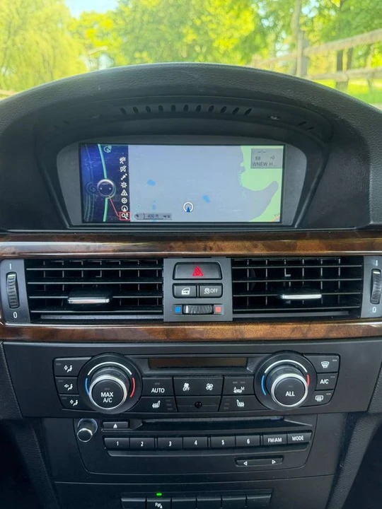 2013 BMW E93 335i Convertible - Image 16 of 22