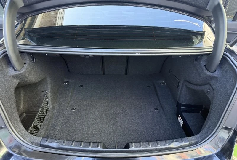 2013 BMW 3 Series - Image 16 of 20
