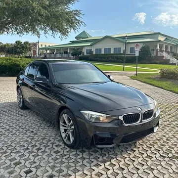 2013 BMW 3 Series 318i Sedan