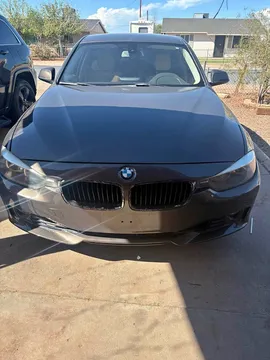 2013 BMW 3 Series 320i Sedan 4D
