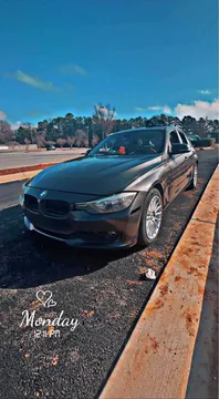 2013 BMW 3 Series 320i Sedan 4D