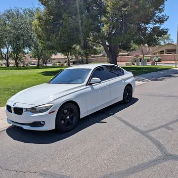 2013 BMW 3 Series 320i xDrive Sedan