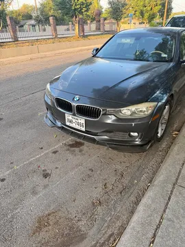 2013 BMW 3 Series 320i xDrive Sedan 4D