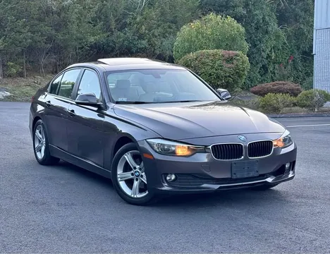 2013 BMW 3 Series 320i xDrive Sedan