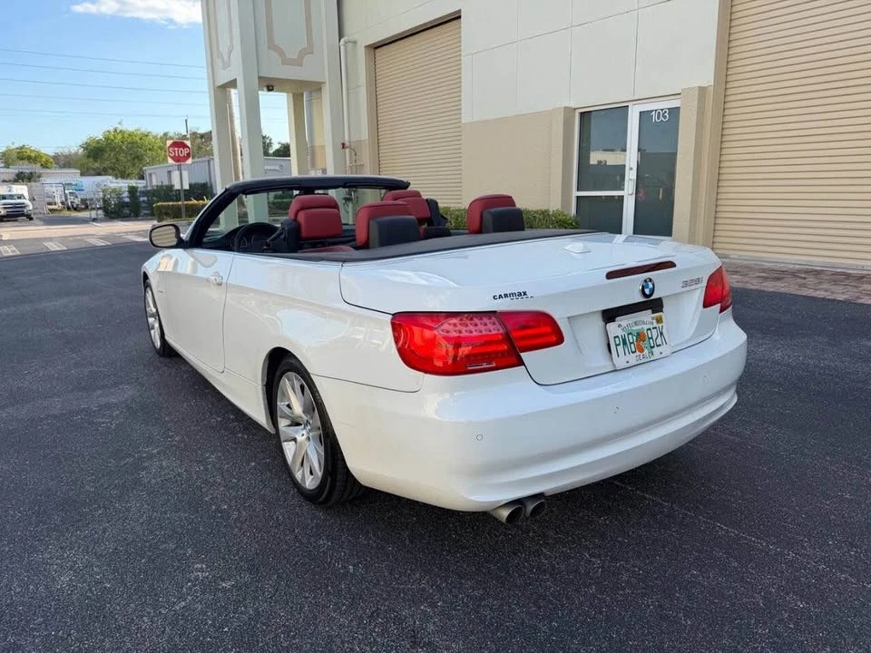 2013 BMW E93 3 Series Convertible - Image 4 of 9