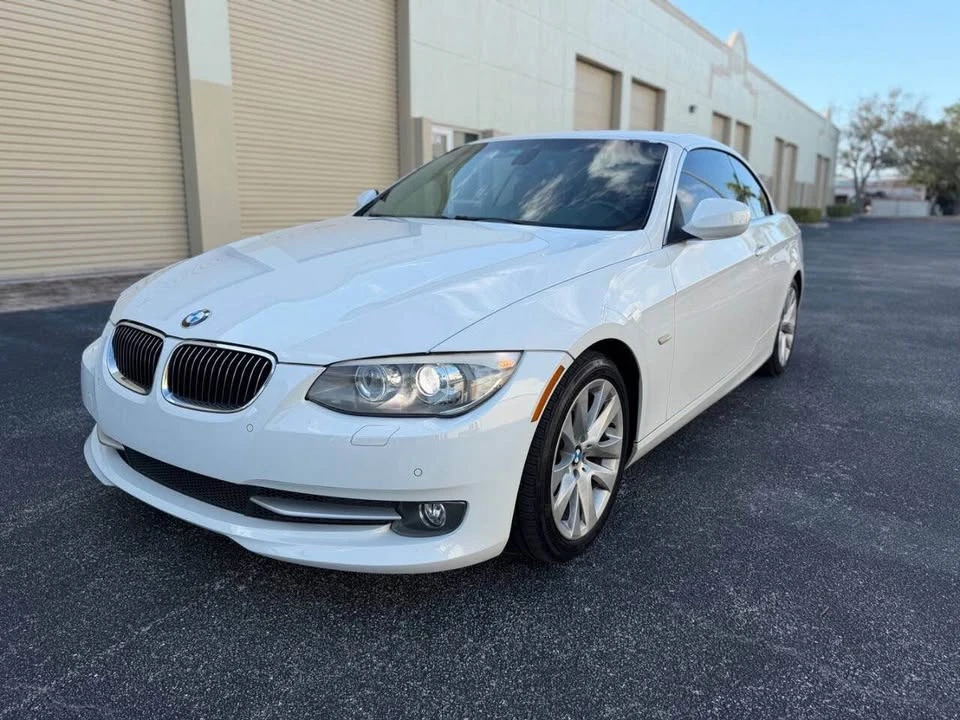 2013 BMW E93 3 Series Convertible - Image 6 of 9
