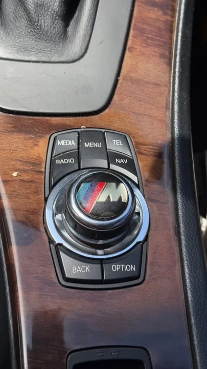 2013 BMW E93 3 Series Convertible - Image 10 of 11