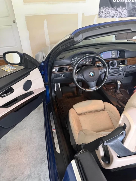 2013 BMW E93 3 Series Convertible - Image 11 of 17