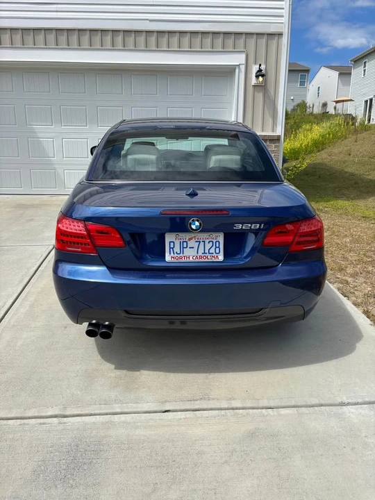 2013 BMW E93 3 Series Convertible - Image 2 of 17