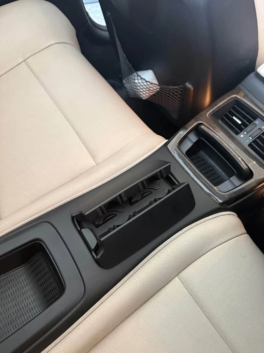 2013 BMW E93 3 Series Convertible - Image 12 of 17