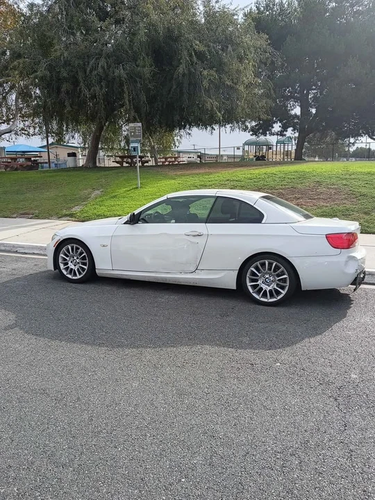 2013 BMW E93 3 Series Convertible - Image 6 of 20