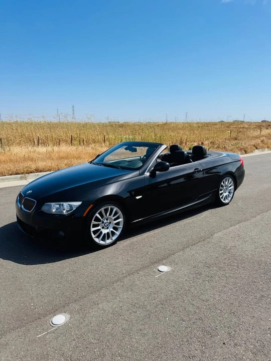 2013 BMW E93 3 Series Convertible - Image 3 of 13