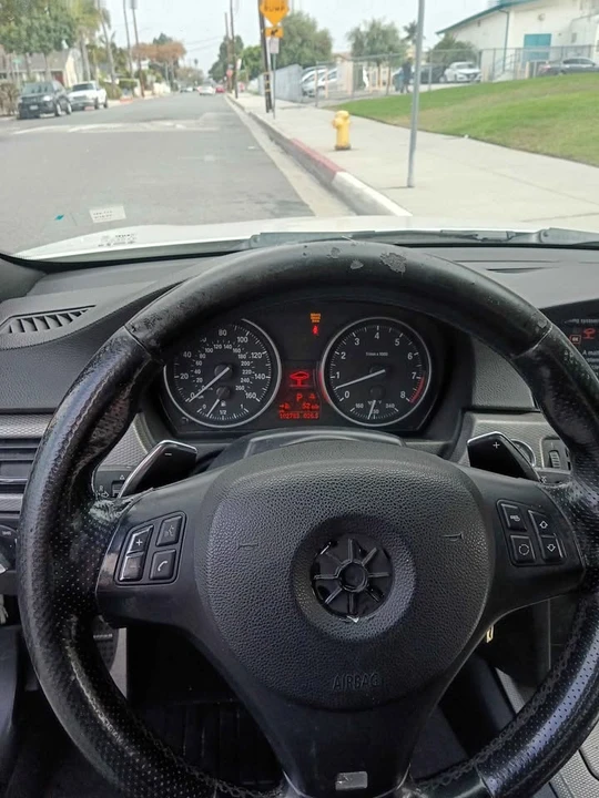 2013 BMW E93 3 Series Convertible - Image 11 of 20