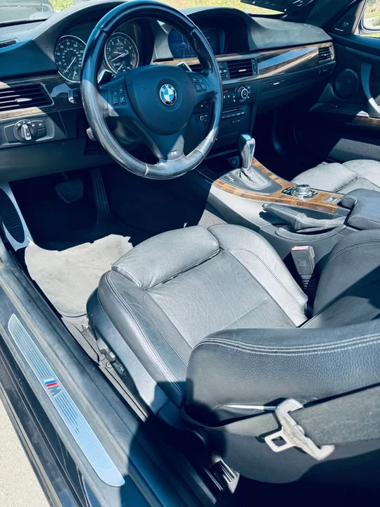 2013 BMW E93 3 Series Convertible - Image 11 of 13
