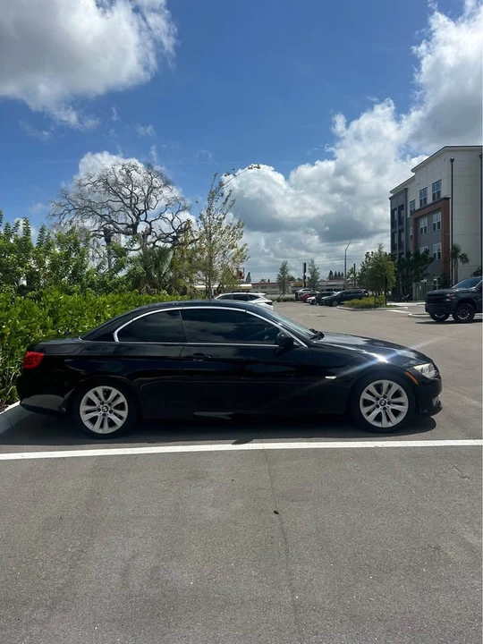 2013 BMW E93 3 Series Convertible - Image 3 of 16