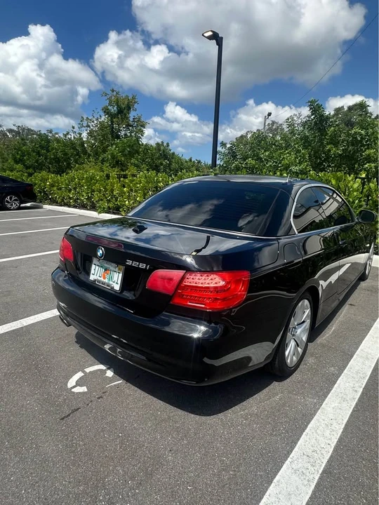 2013 BMW E93 3 Series Convertible - Image 8 of 16