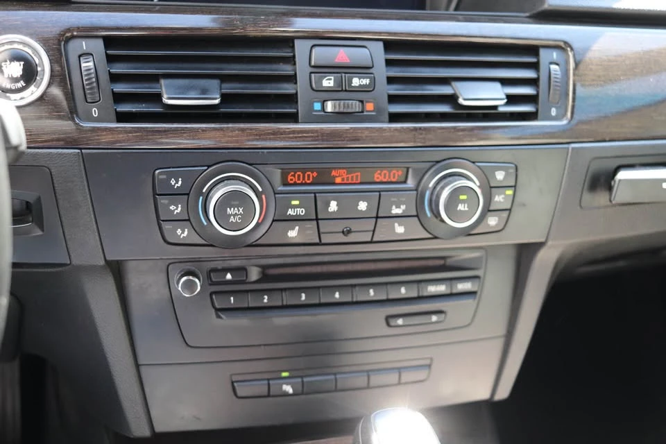 2013 BMW E93 3 Series Convertible - Image 15 of 17