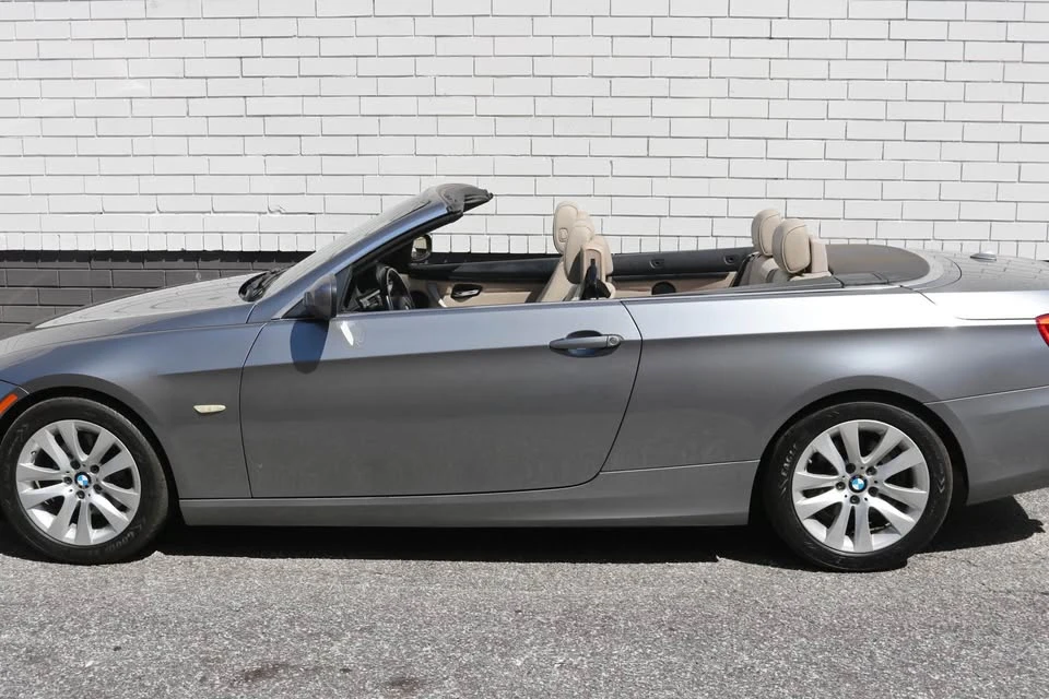 2013 BMW E93 3 Series Convertible - Image 9 of 17