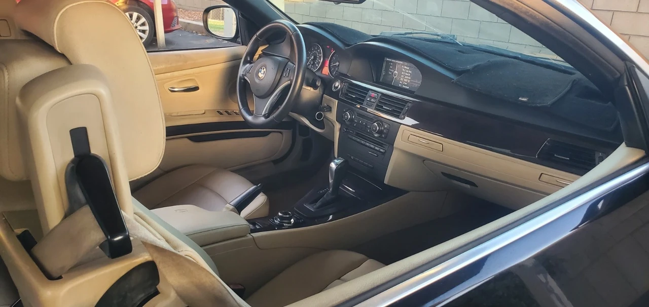 2013 BMW E93 3 Series Convertible - Image 5 of 13
