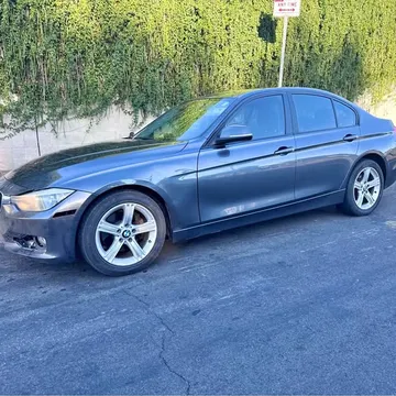 2013 BMW 3 Series 328i Sedan 4D
