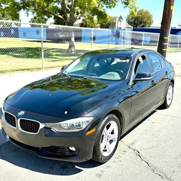 2013 BMW 3 Series 328i Sedan 4D