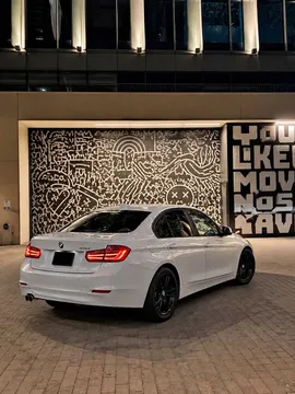 2013 BMW 3 Series 328i Sedan 4D