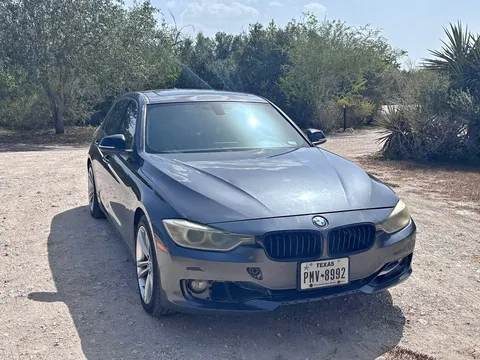 2013 BMW 3 Series 328i Sedan 4D