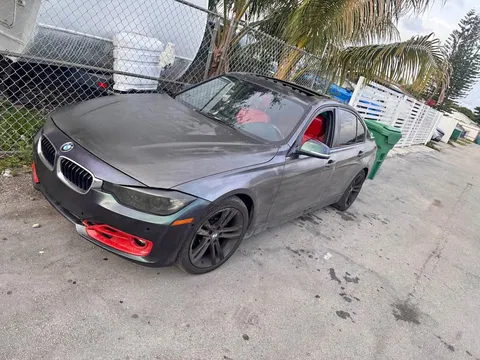 2013 BMW 3 Series 328i Sedan 4D