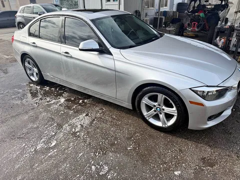 2013 BMW 3 Series 328i Sedan 4D