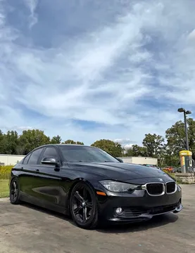 2013 BMW 3 Series 328i Luxury