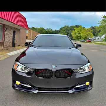 2013 BMW 3 Series · 328i xDrive Sedan 4D