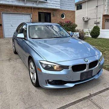 2013 BMW 3 Series 328i xDrive Sedan 4D