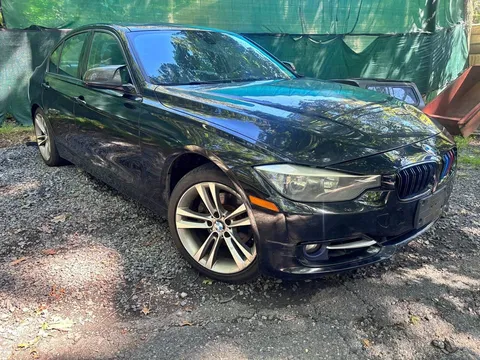 2013 BMW 3 Series 328i xDrive Sedan 4D