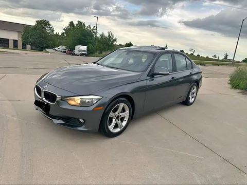 2013 BMW 3 Series 328i xDrive Sedan 4D
