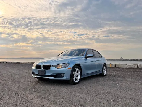 2013 BMW 3 Series 328i xDrive Sedan 4D