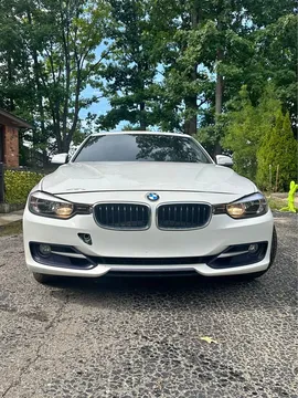 2013 BMW 3 Series 328xi Sedan 4D