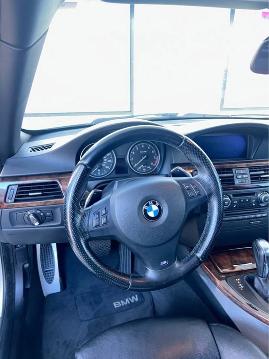 2013 BMW E93 335i Convertible - Image 6 of 20