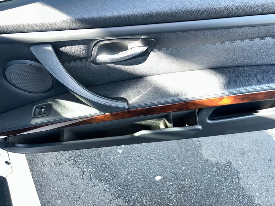 2013 BMW E93 335i Convertible - Image 12 of 20