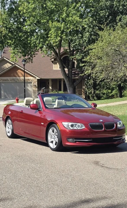 2013 BMW E93 335i Convertible - Image 7 of 19